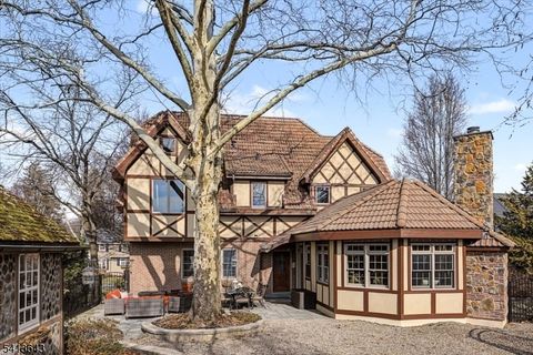 322 Aurora St Lopatcong Twp. NJ 08865