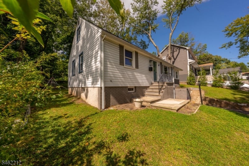 18 Lorelei Rd