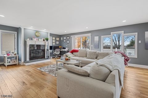 69 Colonial Rd Wayne Twp. NJ 07470