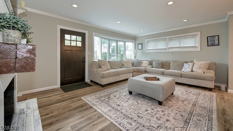 26 Parker Ave