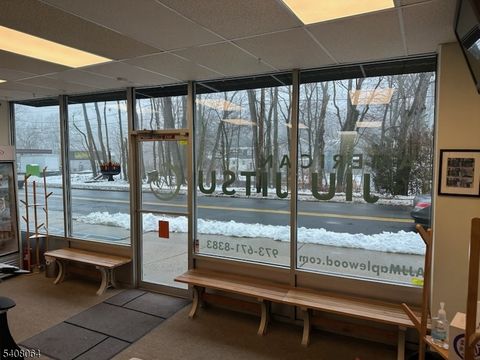 534 Valley St Maplewood Twp. NJ 07040