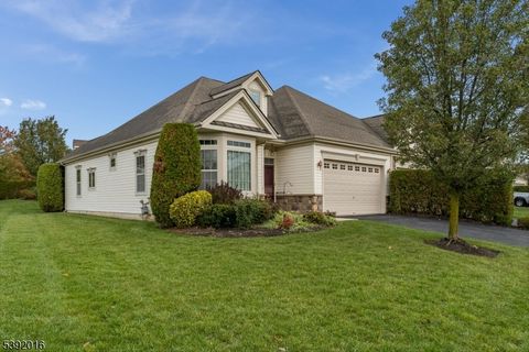 23 Dinah Dr Lopatcong Twp. NJ 08865