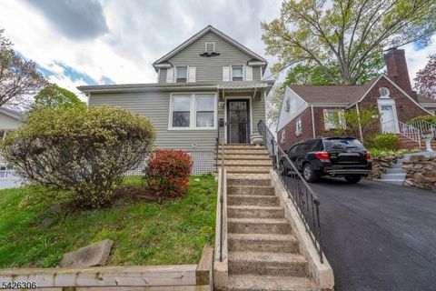 100 Washington Pl Teaneck Twp. NJ 07666