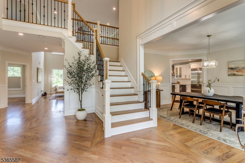 9 Gregory Ct