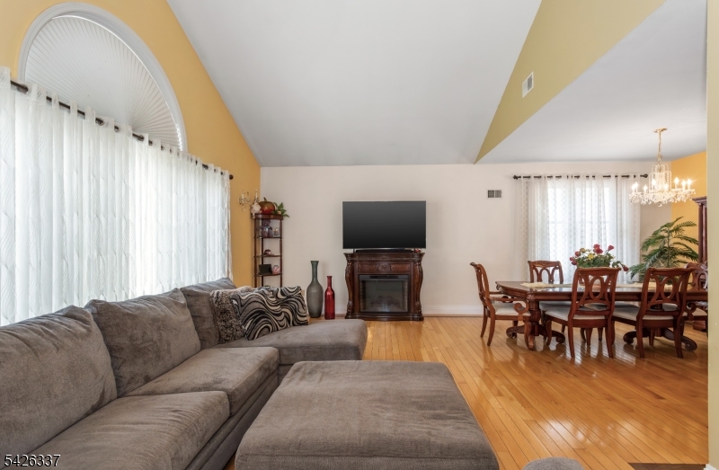 71 Parker Ave