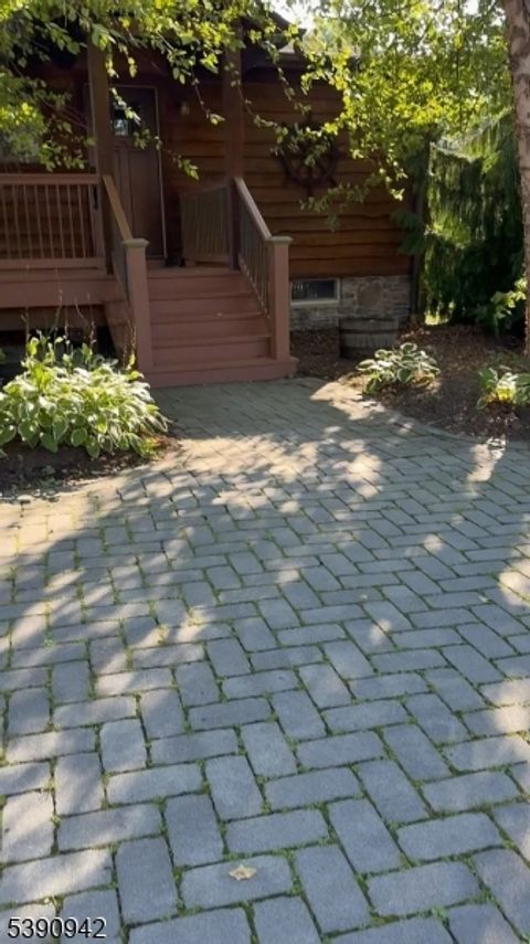 24 Spruce Point Trl West Milford Twp. NJ 07421