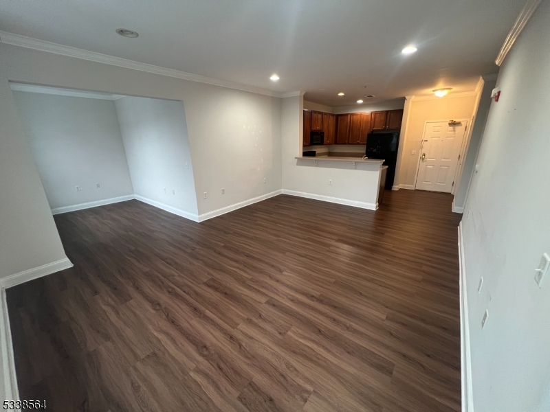 8105 Sanctuary Blvd 105