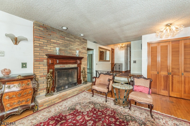 82 Highland Ave