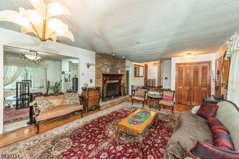 82 Highland Ave