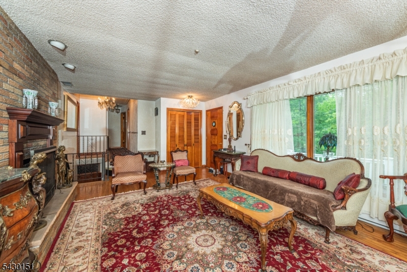 82 Highland Ave