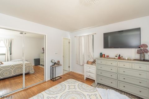 38 Fremont Ter West Milford Twp. NJ 07438