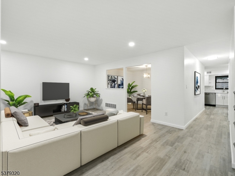 85 Highview Dr