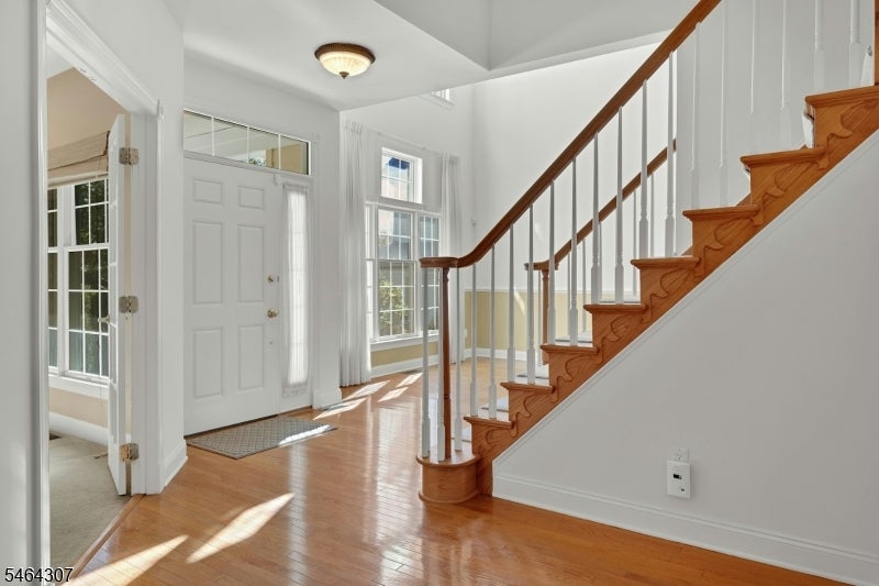 25 Jade Ln