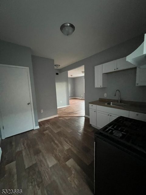 Photo of 95 1st St #2, Elizabeth, NJ 07206 (MLS # 3994392)