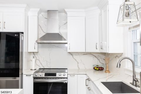 654 Succasunna Rd Mount Arlington Boro NJ 07850