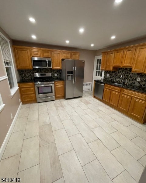 169 Walnut St