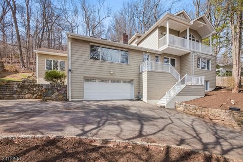 129 Sagamore Rd Millburn Twp. NJ 07041