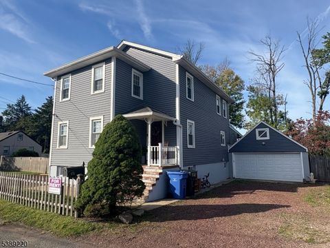 Photo of 428 Highland Ave, South Plainfield, NJ 07080 (MLS # 3991339)