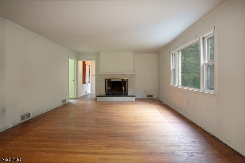 37 Furnace Rd