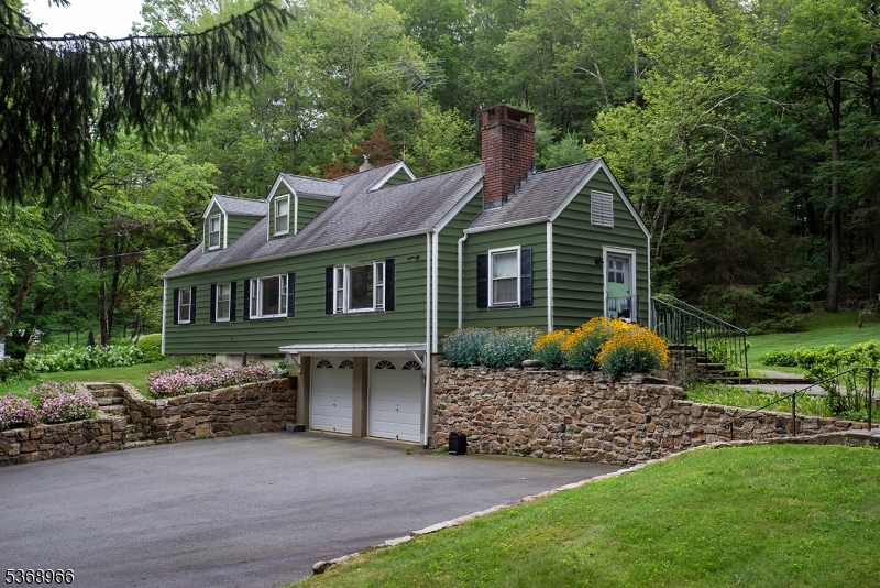 37 Furnace Rd