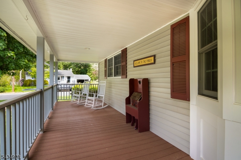 14 Justine Pl