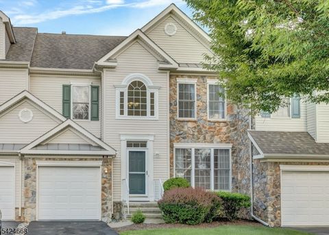 18 Mountain View Dr Woodland Park NJ 07424