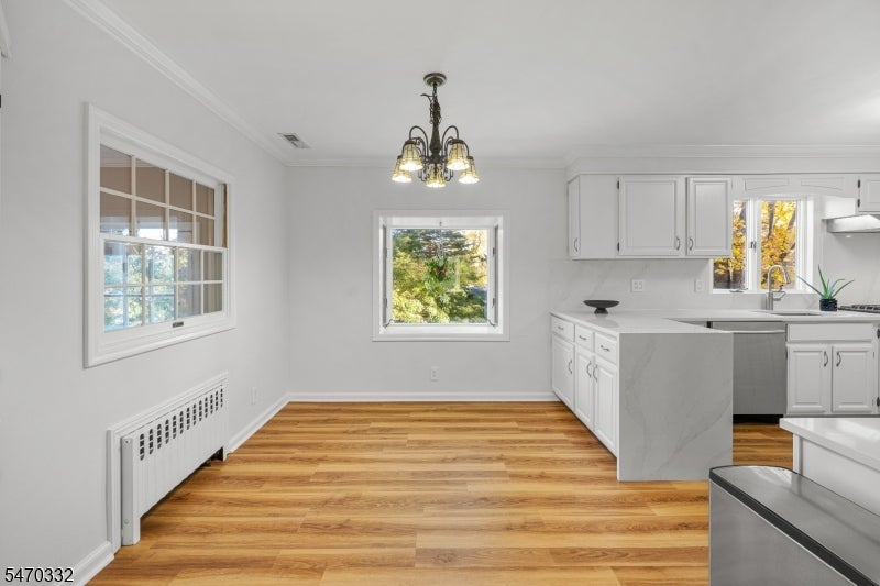 12 Woodlawn Dr