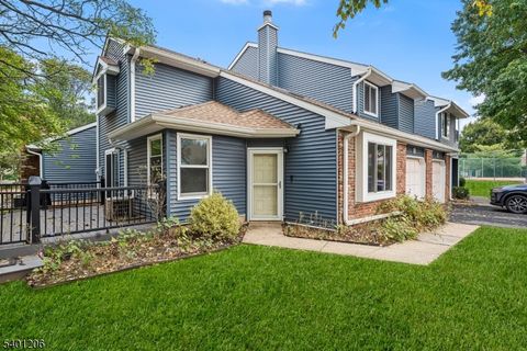 55 Cherrywood Dr Franklin Twp. NJ 08873