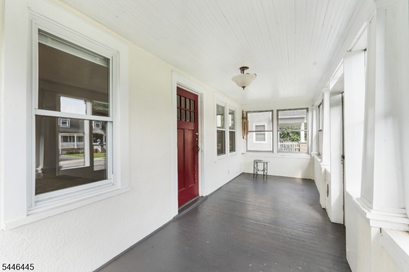 87 Fairchild Ave