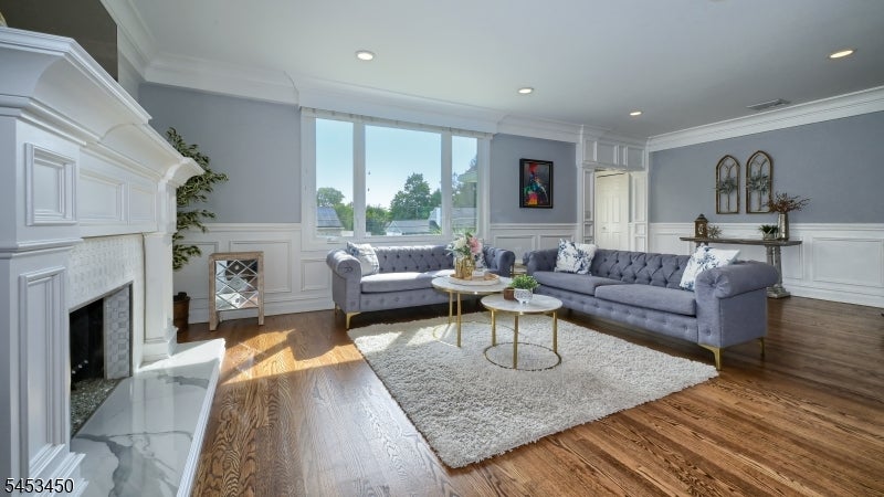 34 Grandview Dr