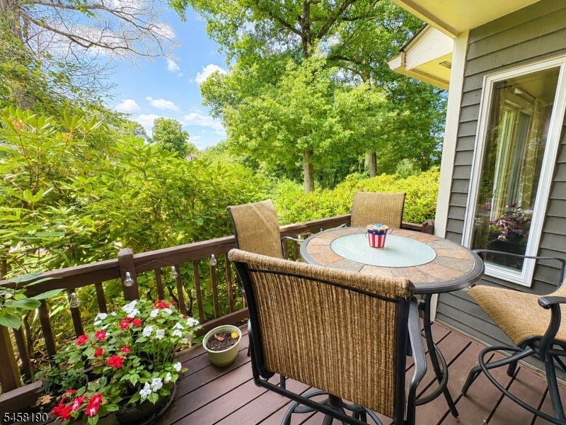 14 Inverrary Pl