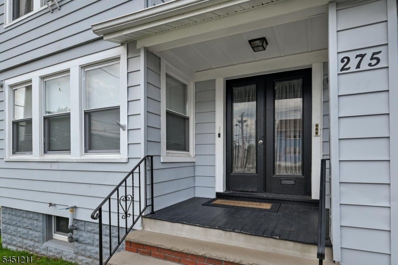 275 Greylock Pkwy 3