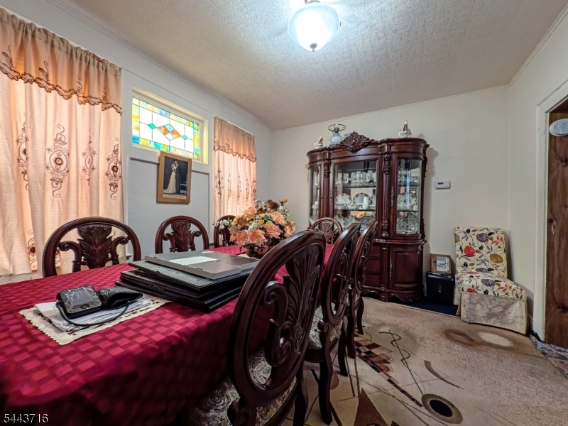 69 Wagner Pl
