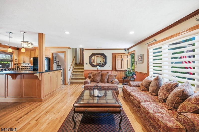 133 Sandra Dr