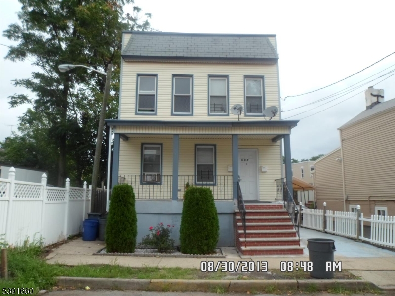 555 Cary St