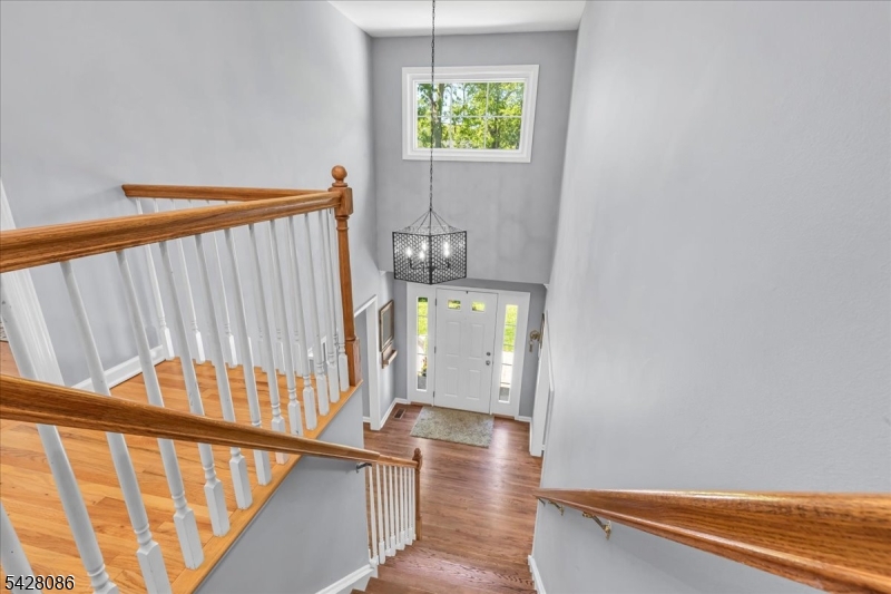 23 Saint Johns Pl