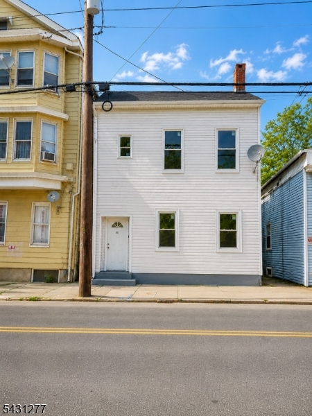 80 Wayne Ave