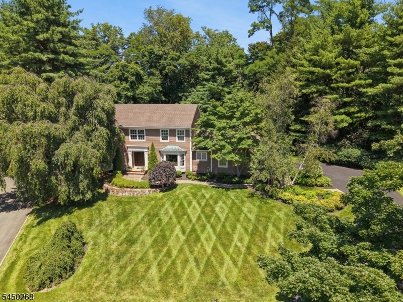 16 Pender Hill Rd