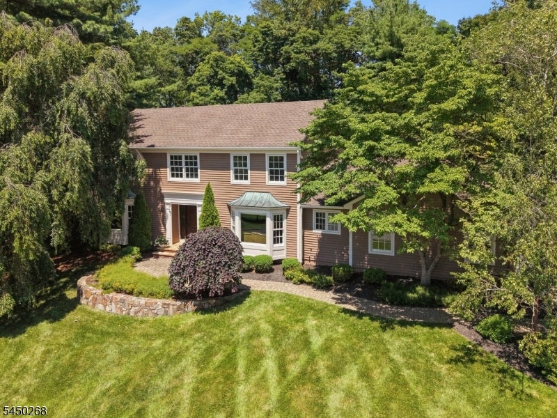 16 Pender Hill Rd