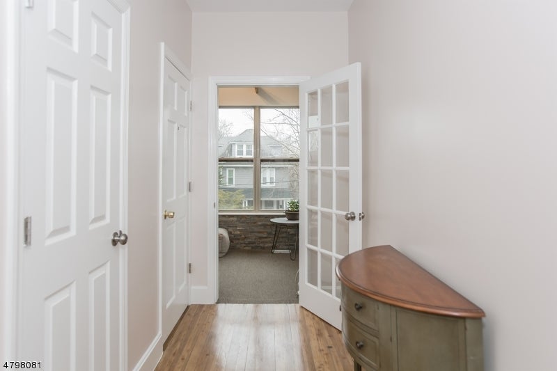 36 N Willow St 3