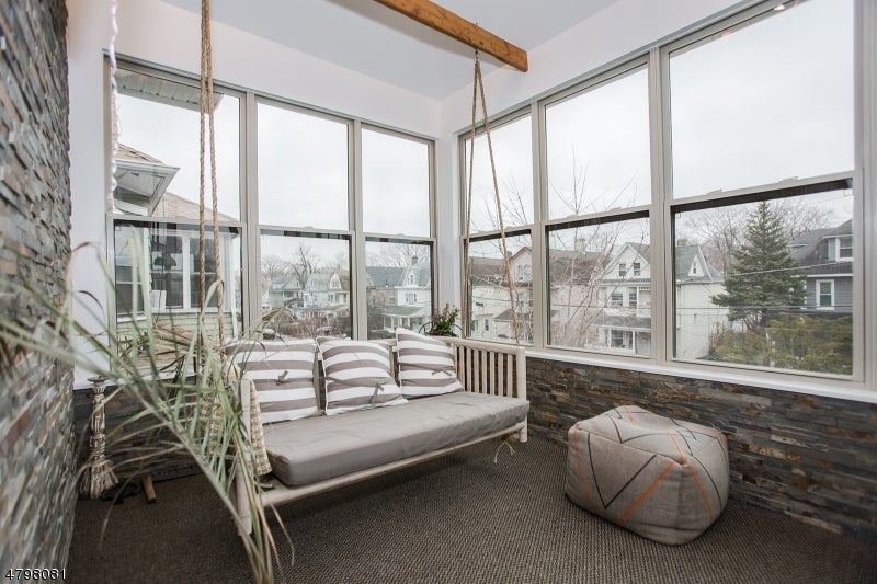 36 N Willow St 3