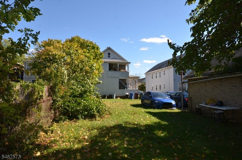 103 E Henry St