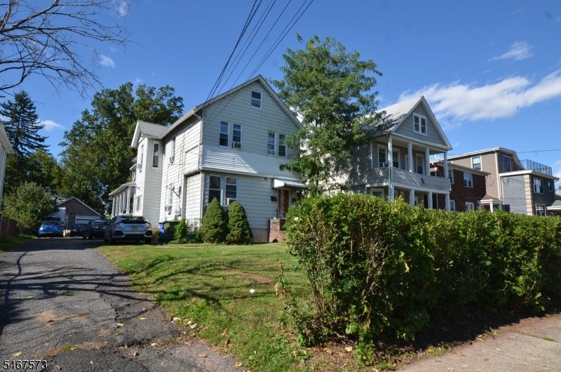 103 E Henry St