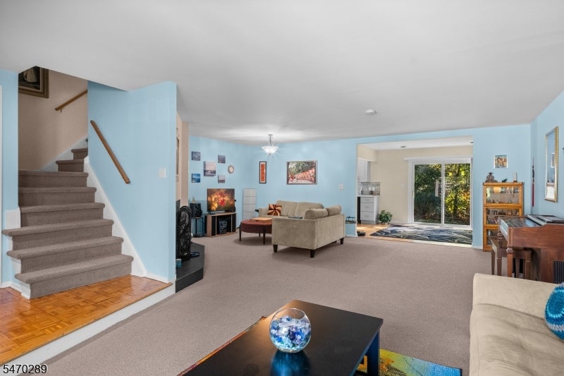 65 Glenview Avenue