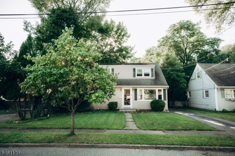 12 Central Ave
