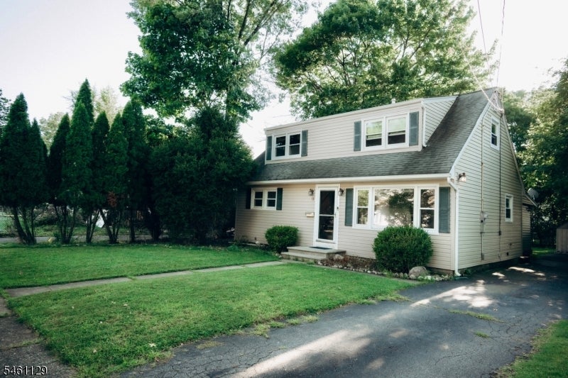 12 Central Ave