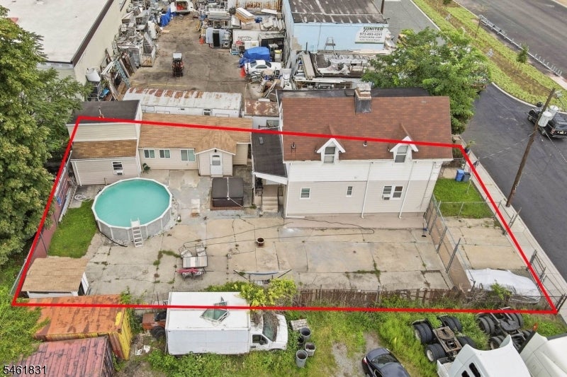 1237 1239 W Side Ave