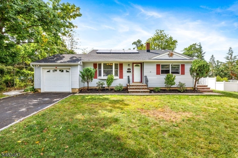 233 Henry Ct