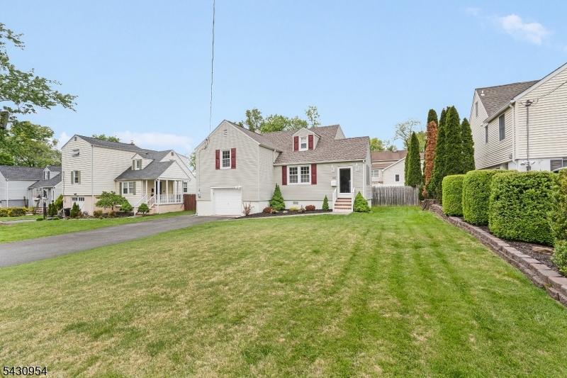 100 Beechwood Rd