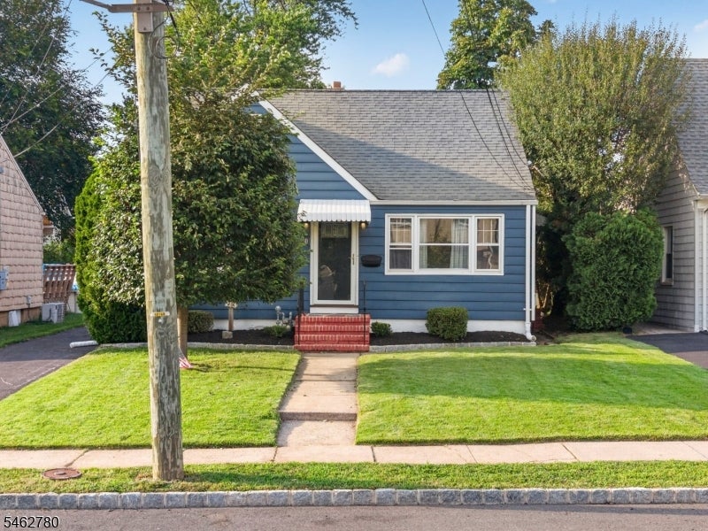 330 Hemlock Ave